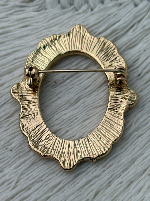 back view of brooch