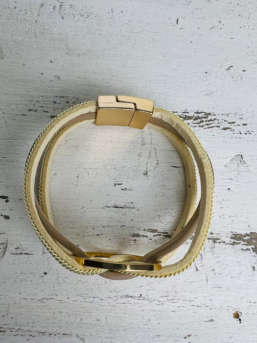 top view of bracelet