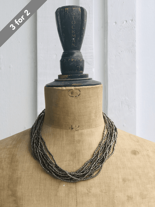 Sofiya Necklace - Silver Metallic
